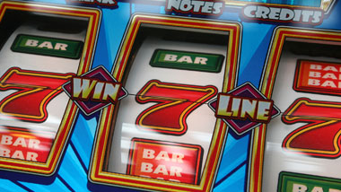 Slots Reels Close