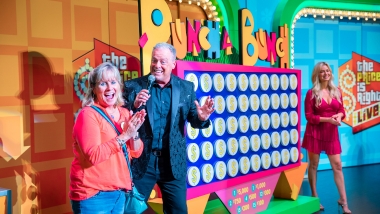 The Price is right with the host and guests